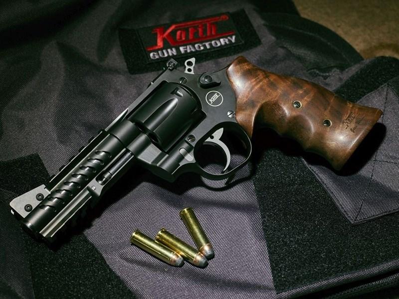 Korth Ranger .357 Magnum 6” – sportski revolver (Jim Wilson Grip)