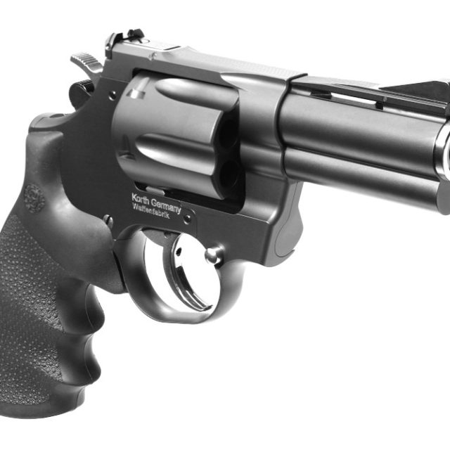 Korth Combat .357 Magnum 3” – kompaktni taktički revolver (Rubber Grip)