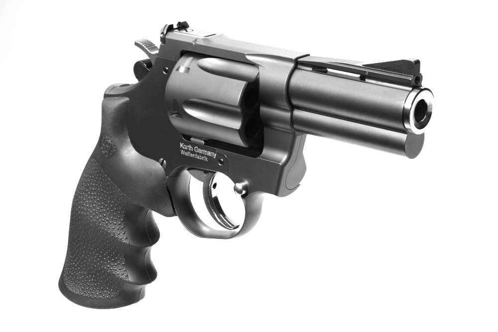 Korth Combat .357 Magnum 3” – kompaktni taktički revolver (Rubber Grip)