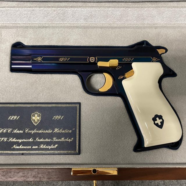 Rabljeni SIG P210 "700 Years of Swiss Confederation" Commemorative – kalibar 9x19 mm